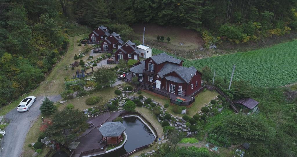 Sisilli Pension Пхёнчхан Экстерьер фото