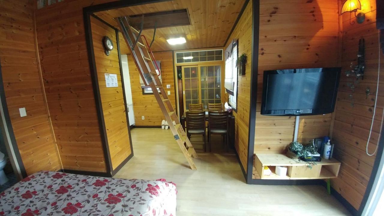 Sisilli Pension Пхёнчхан Экстерьер фото